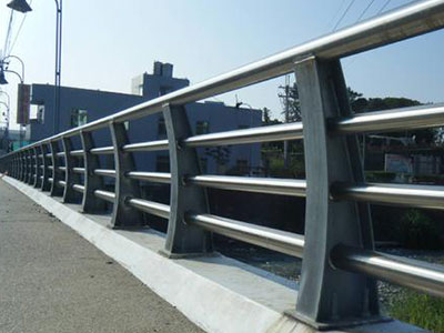 城市桥梁护栏图片2